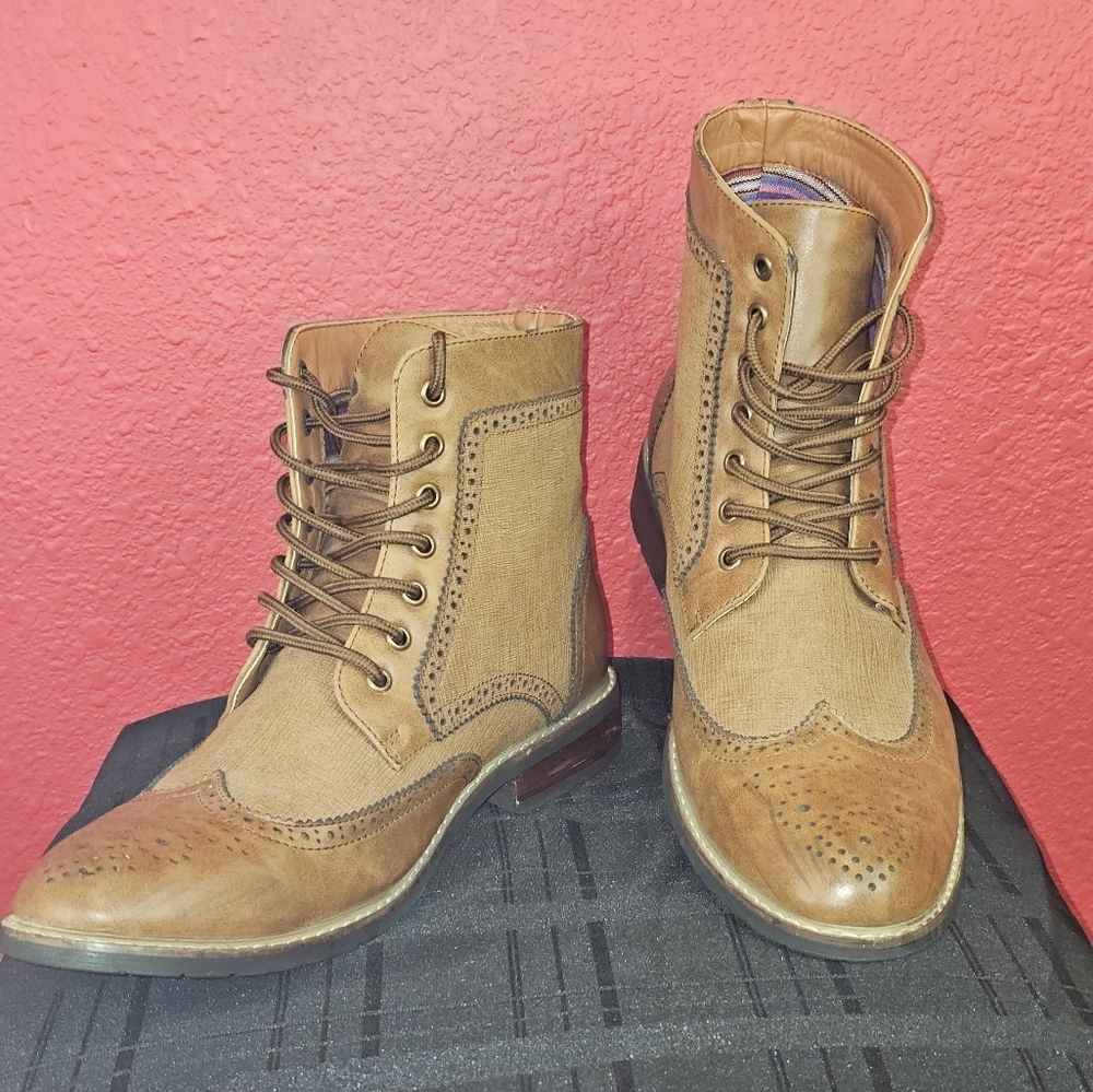 Men's Brown Lace-Up Boots